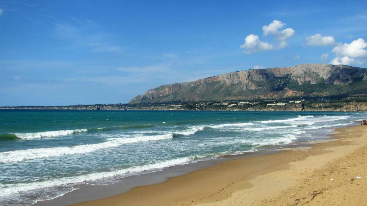 Sapori Di Mare Appartement Trappeto  Buitenkant foto